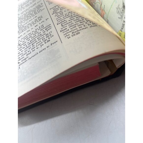 holy bible dictionary concordance king james version book black English READ - Picture 4 of 6